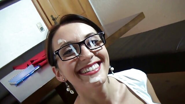 Sirvienta zorras follanfo europea con enormes tetas follada en todos sus agujeros
