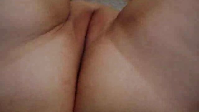 HOLED estirado cogida anal porn muy zorras agresiva con facial
